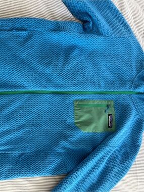 Patagonia R1 Air Hoodie